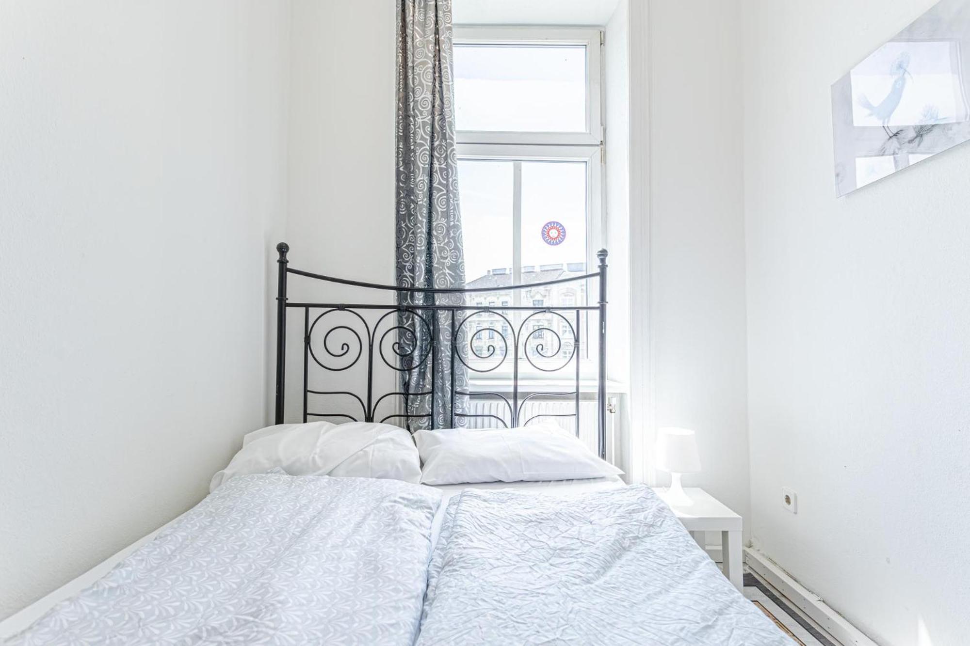 Comfy 3Br Shared Apartment - U6 Subway, Danube & Millenium City Wenen Buitenkant foto