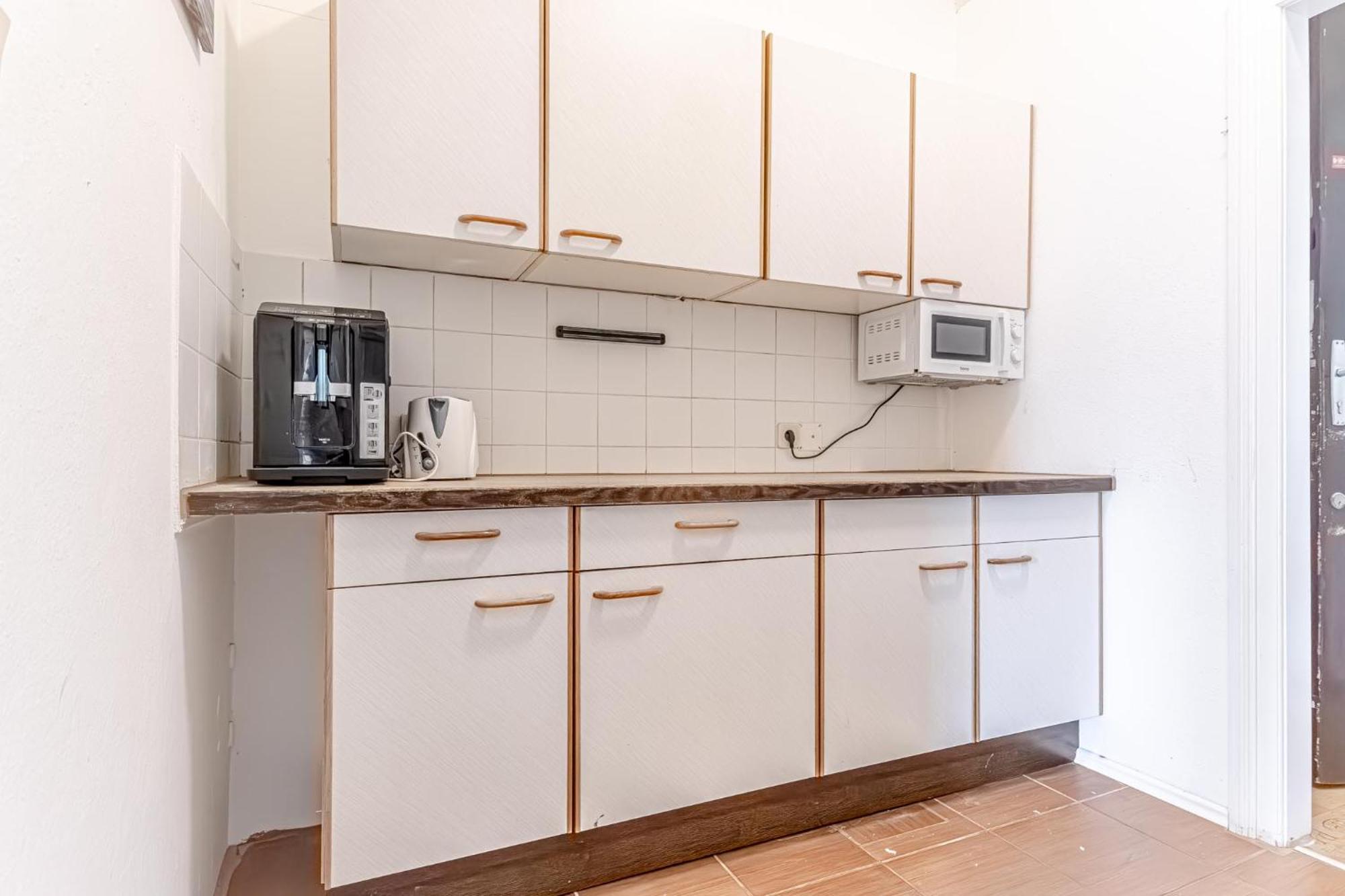 Comfy 3Br Shared Apartment - U6 Subway, Danube & Millenium City Wenen Buitenkant foto