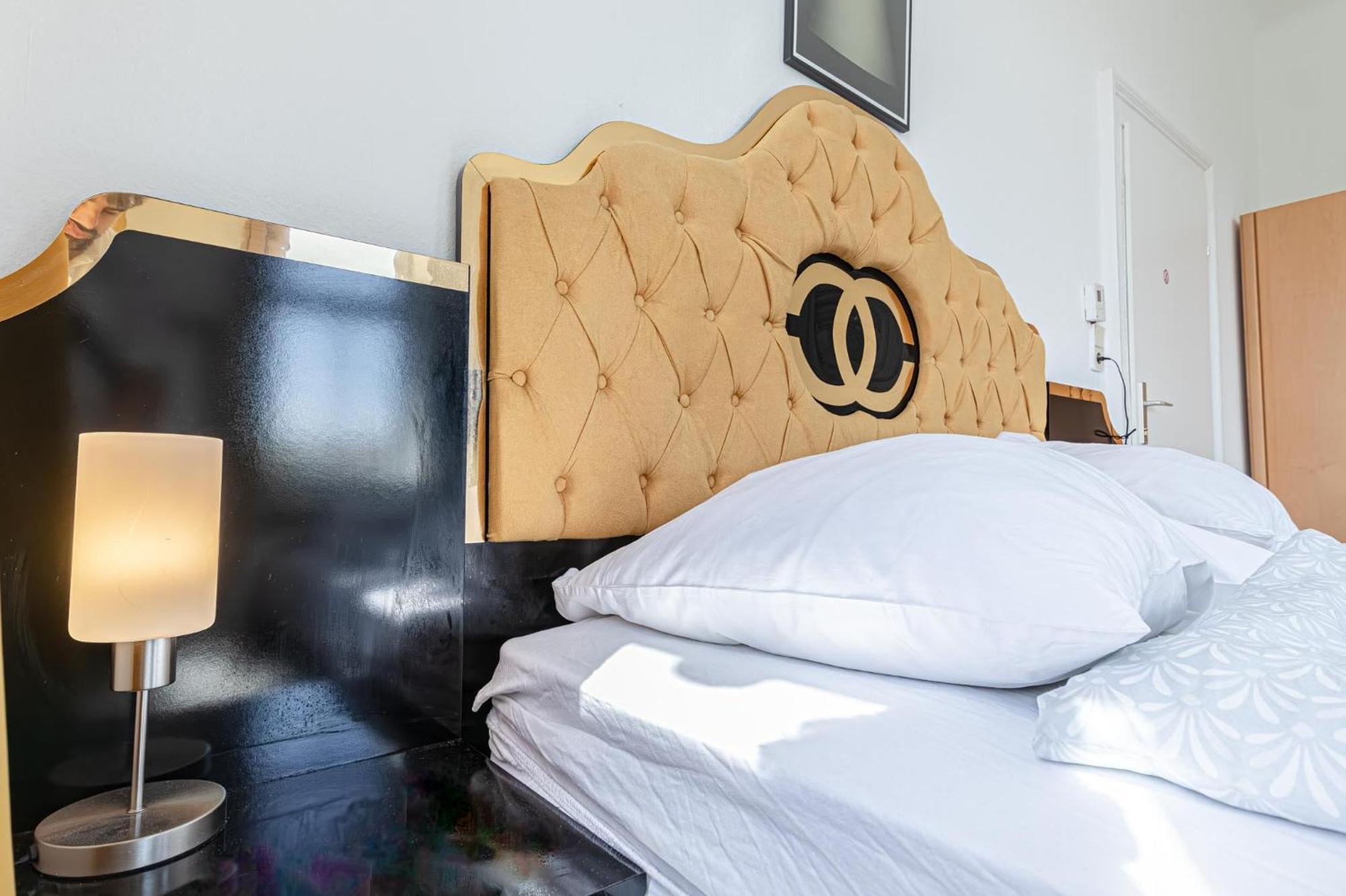 Comfy 3Br Shared Apartment - U6 Subway, Danube & Millenium City Wenen Buitenkant foto