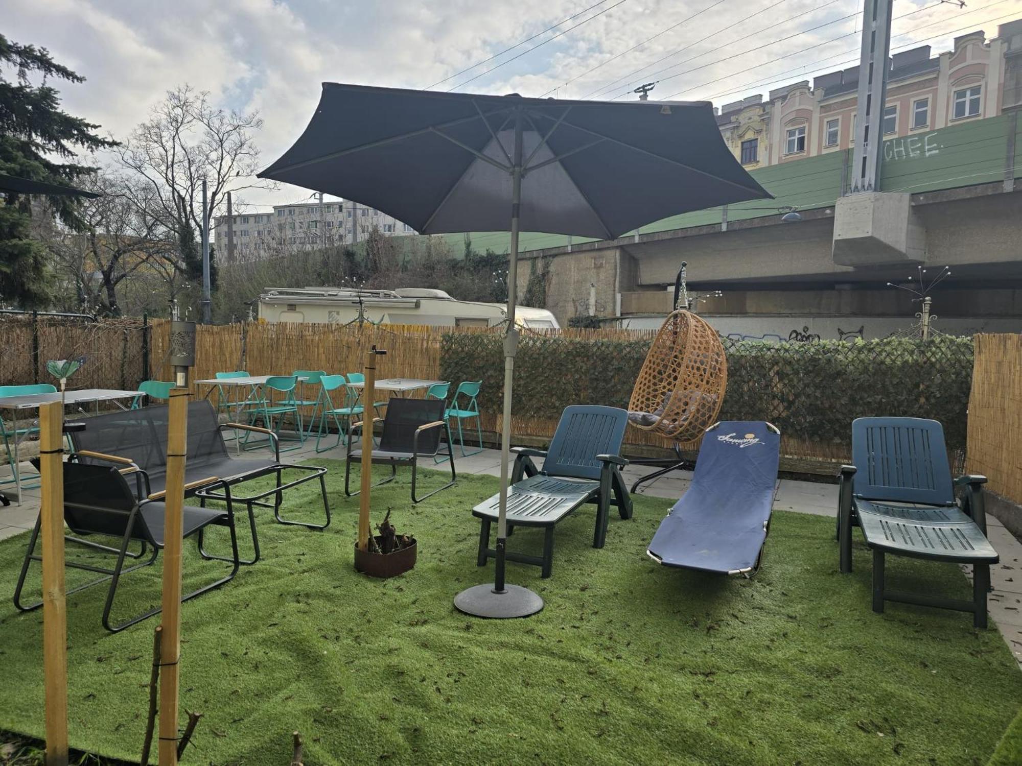 Comfy 3Br Shared Apartment - U6 Subway, Danube & Millenium City Wenen Buitenkant foto